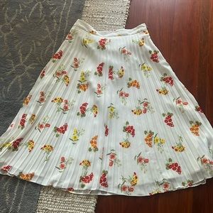 Midi pleated floral skirt